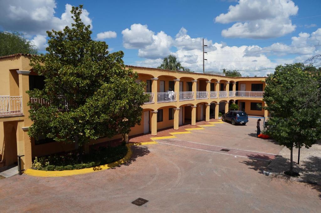 Maria Luisa Inn & Suites Juarez  Eksteriør billede